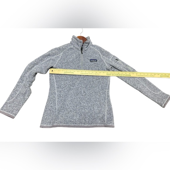 Patagonia women gray sweater size XS - Picture 4 of 6